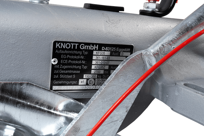 Urządzenie najazdowe KNOTT KFG35D z zaczepem K35C do przyczepy 3500kg z dyszlem typu V